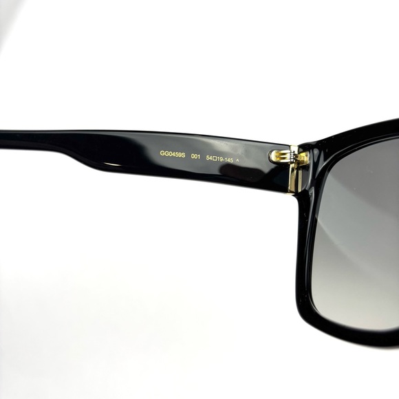 Gucci GG0459S Oversized Sunglasses Black NWOT Full Set Case Cloth Authentic main image 6